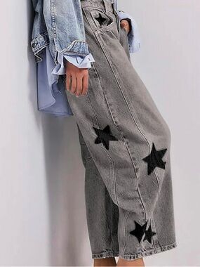 Barrel Pants Distressed Denim in Gray  With Star Patch Denim. NWT Size XL